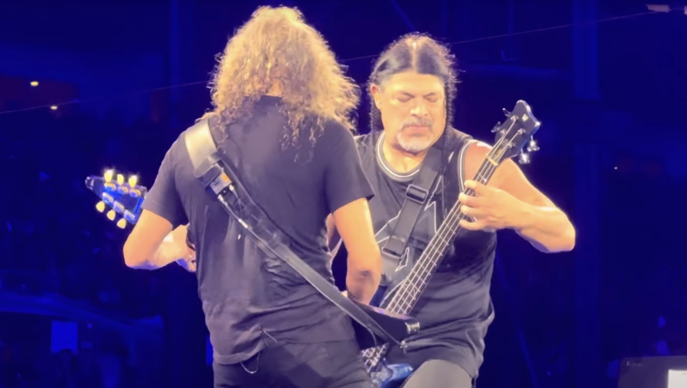 METALLICA’s KIRK HAMMETT & ROB TRUJILLO Covered DEATH’s “Pull The Plug” Live (Way Too Fast)